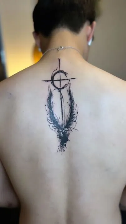 Blackwork spine piece